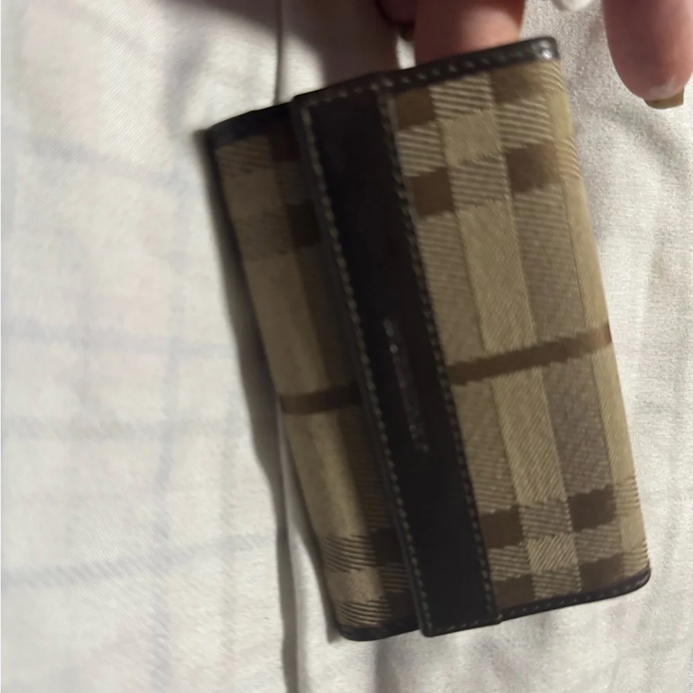 Burberry vintage key holder unisex